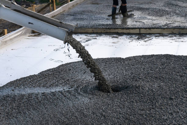 Best Concrete Patio Contractor  in Greencastle, IN